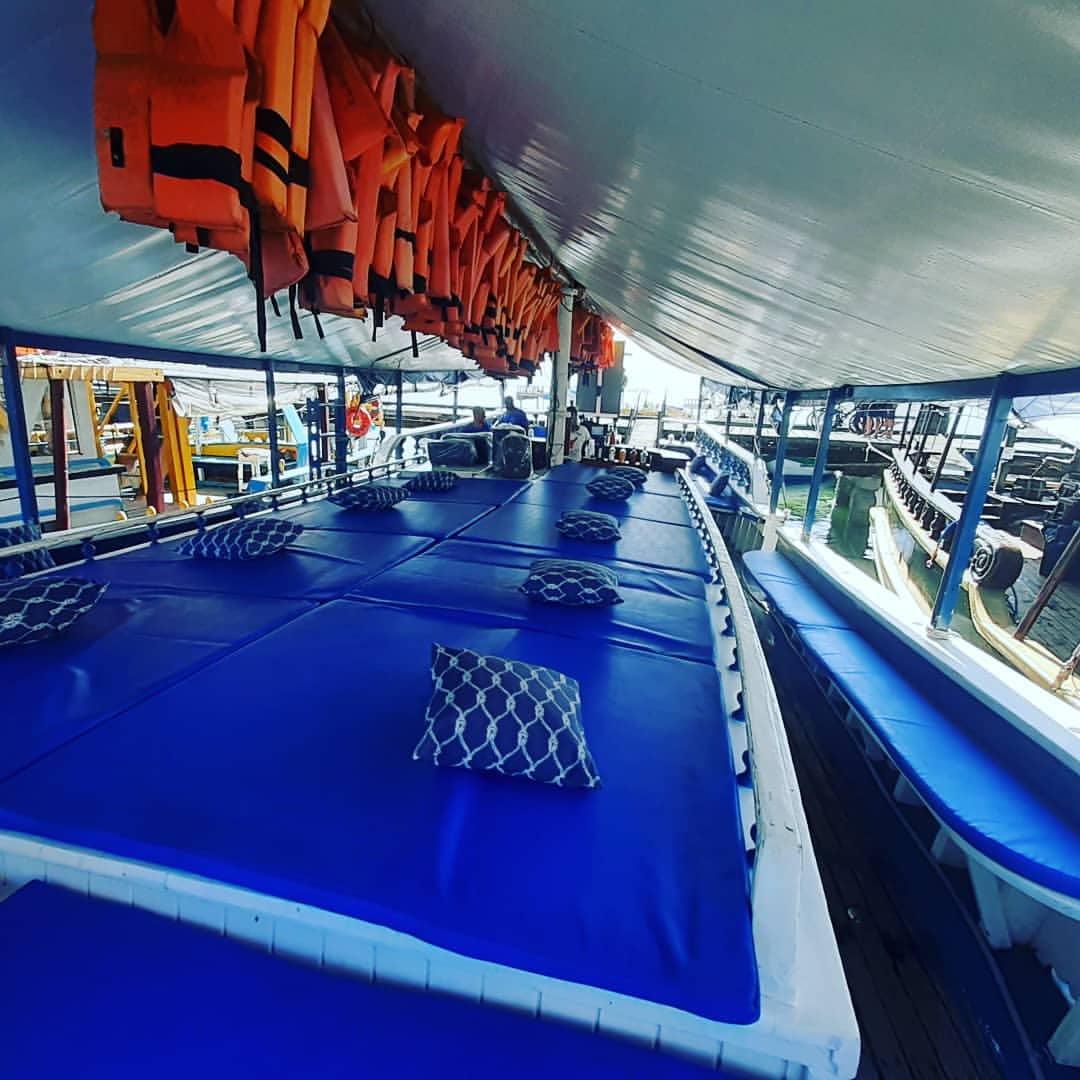 ESCUNA PARATY - 10:30 horas - Ilha dos Cocos - Caiaque & Stand Up Incluso