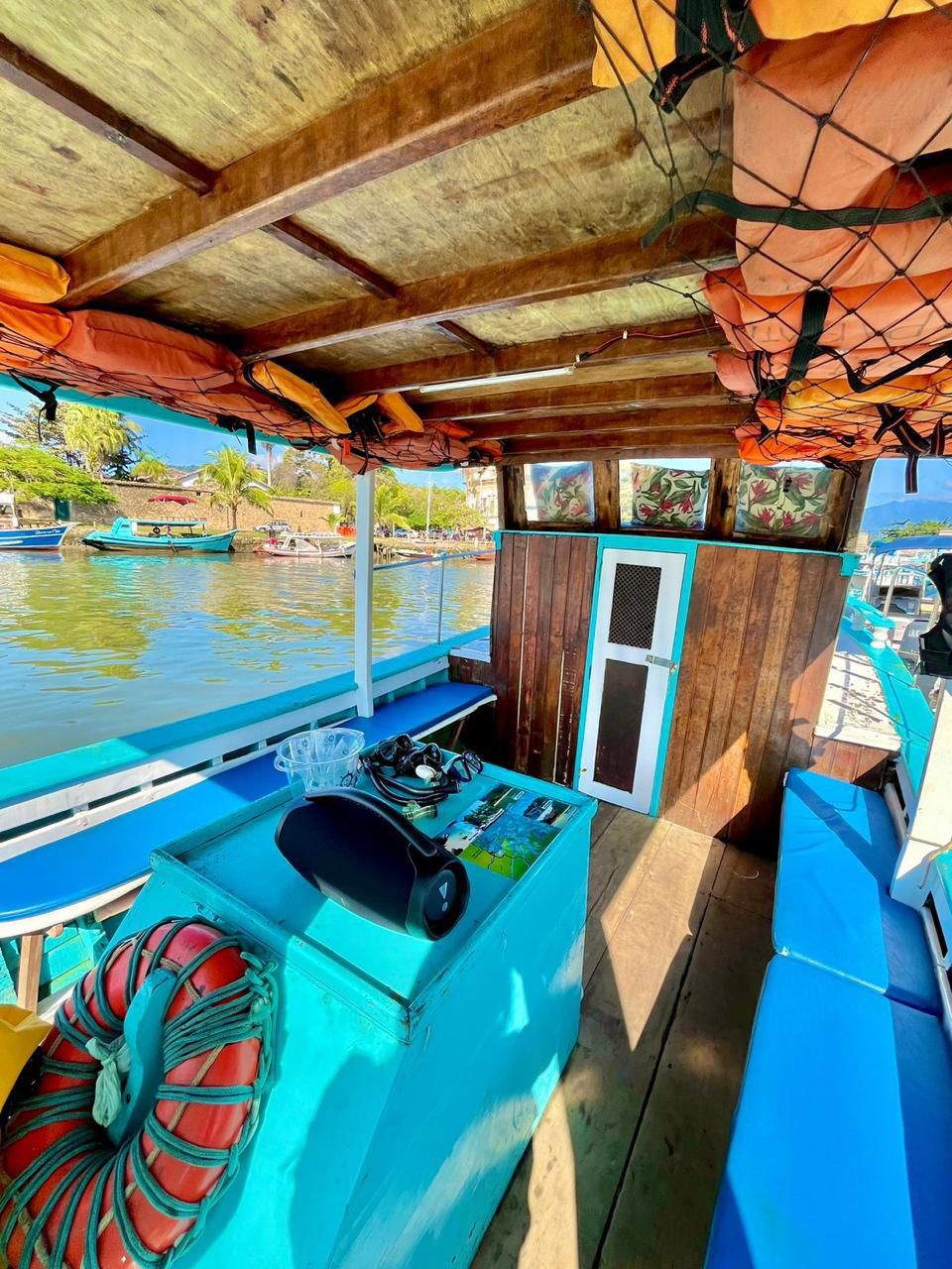 BARCO PRIVATIVO PARATY ( 4 Pessoas )