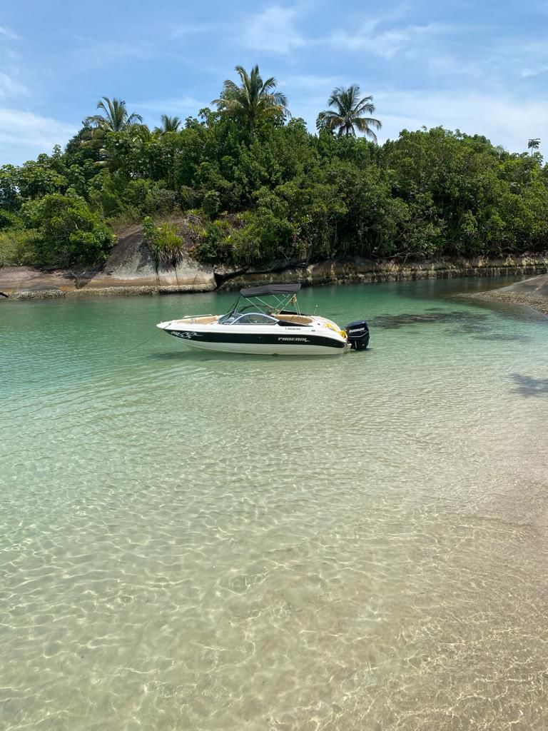 LANCHA PRIVATIVA PARATY (08 Pessoas)