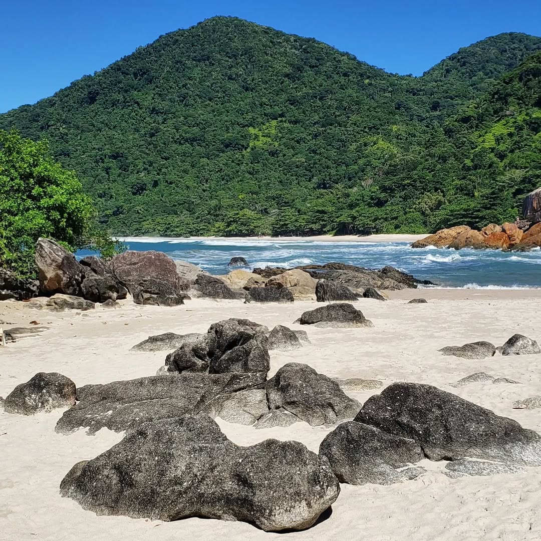 TRINDADE PRIVATIVO (12 PESSOAS)