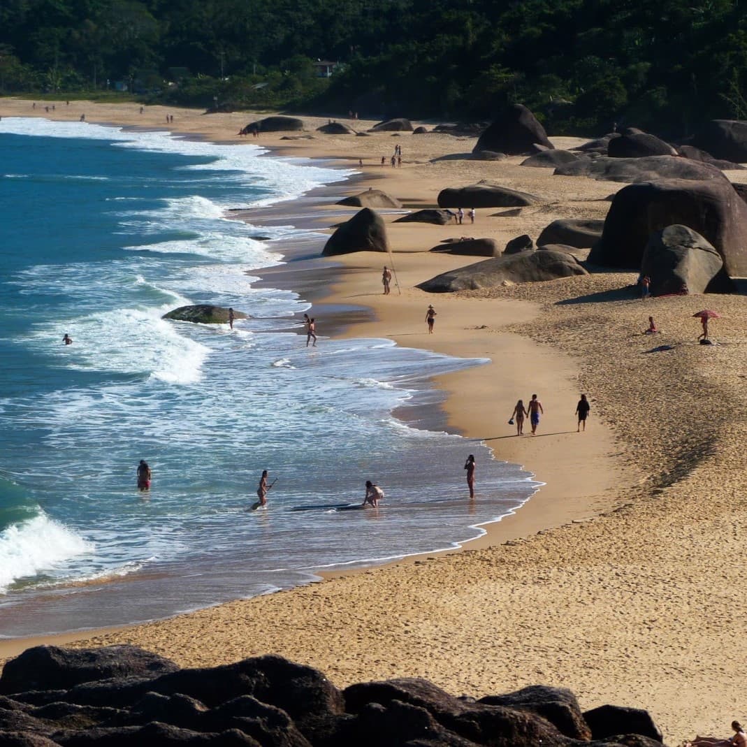 TRINDADE PRIVATIVO (6 pessoas)