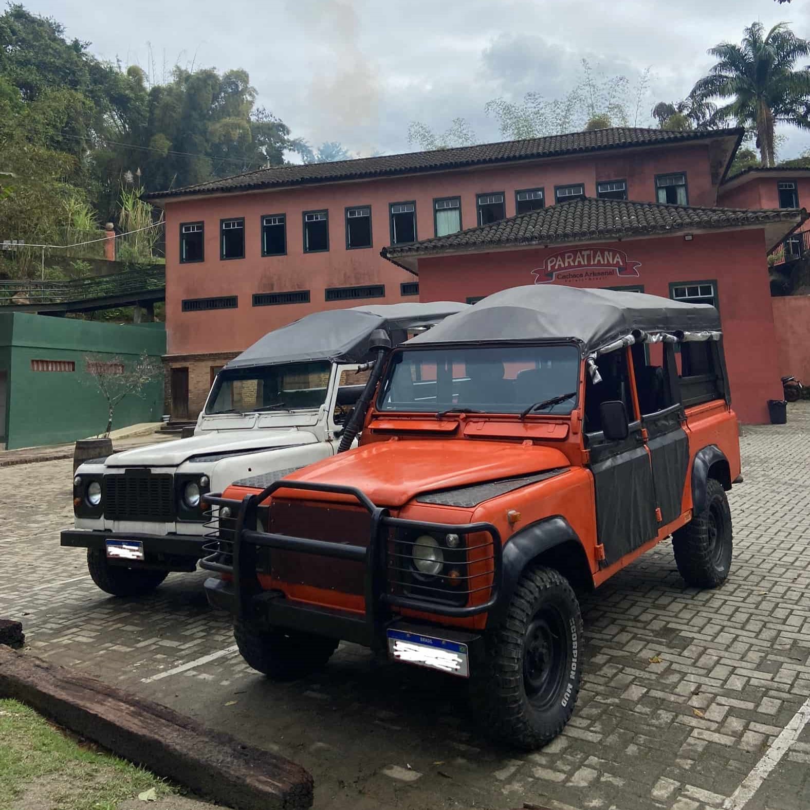 JEEP PARATY PRIVATIVO (11 pessoas)