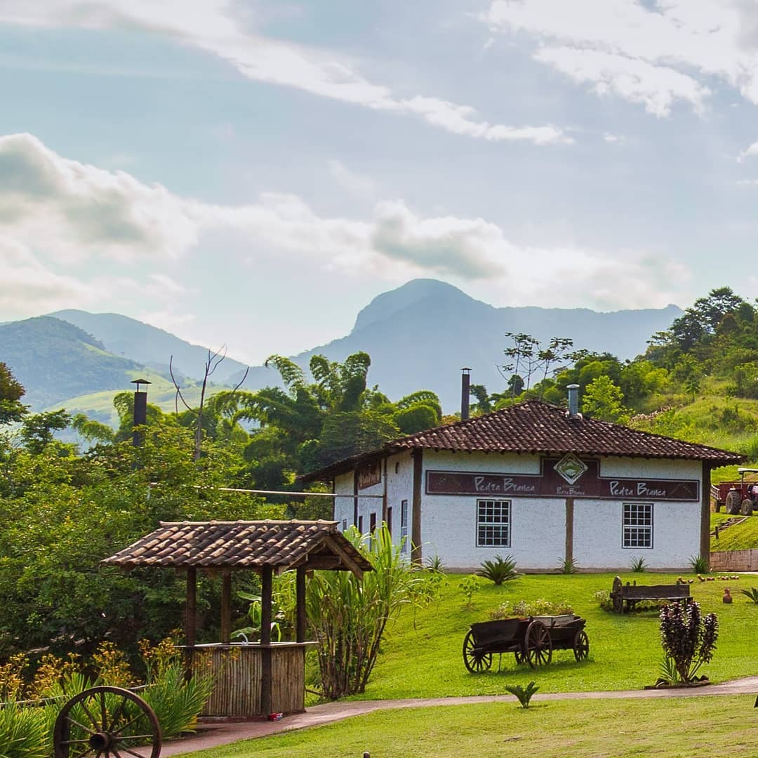 JEEP PARATY PRIVATIVO (11 pessoas)