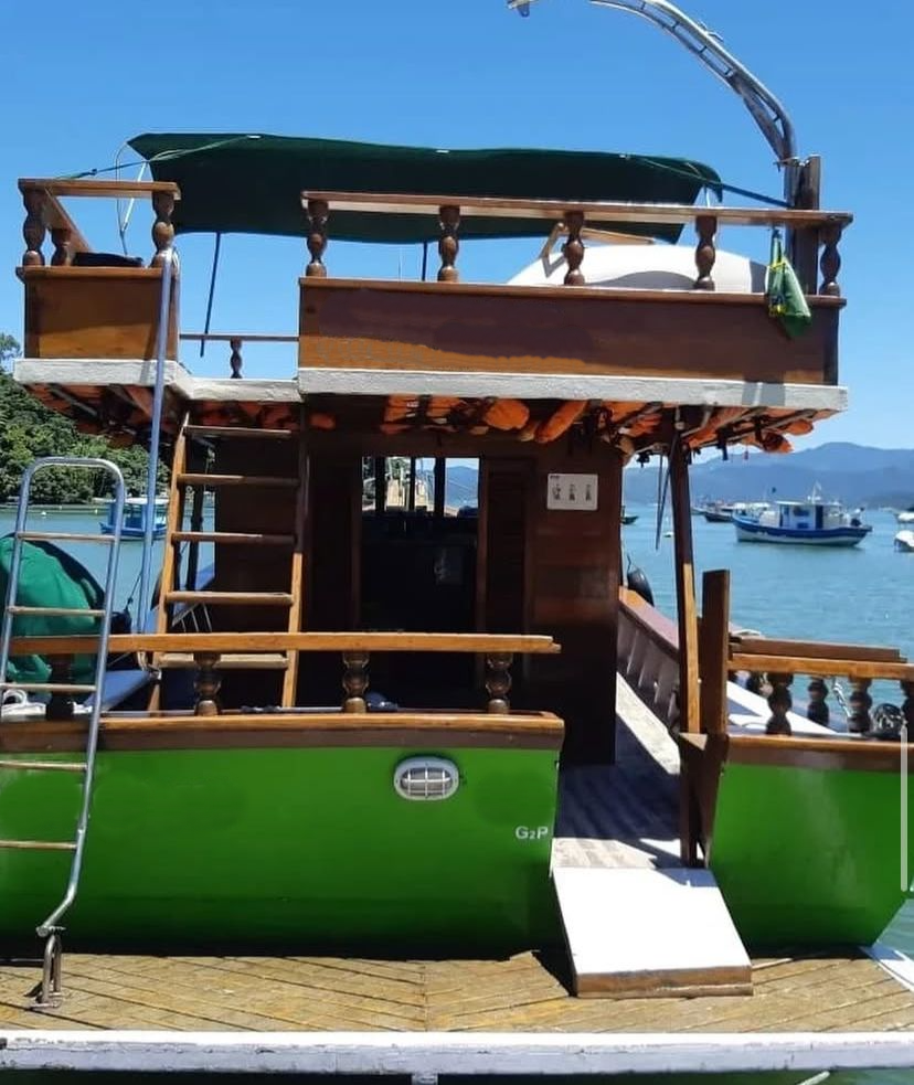 BARCO PRIVATIVO PARATY (20 Pessoas )