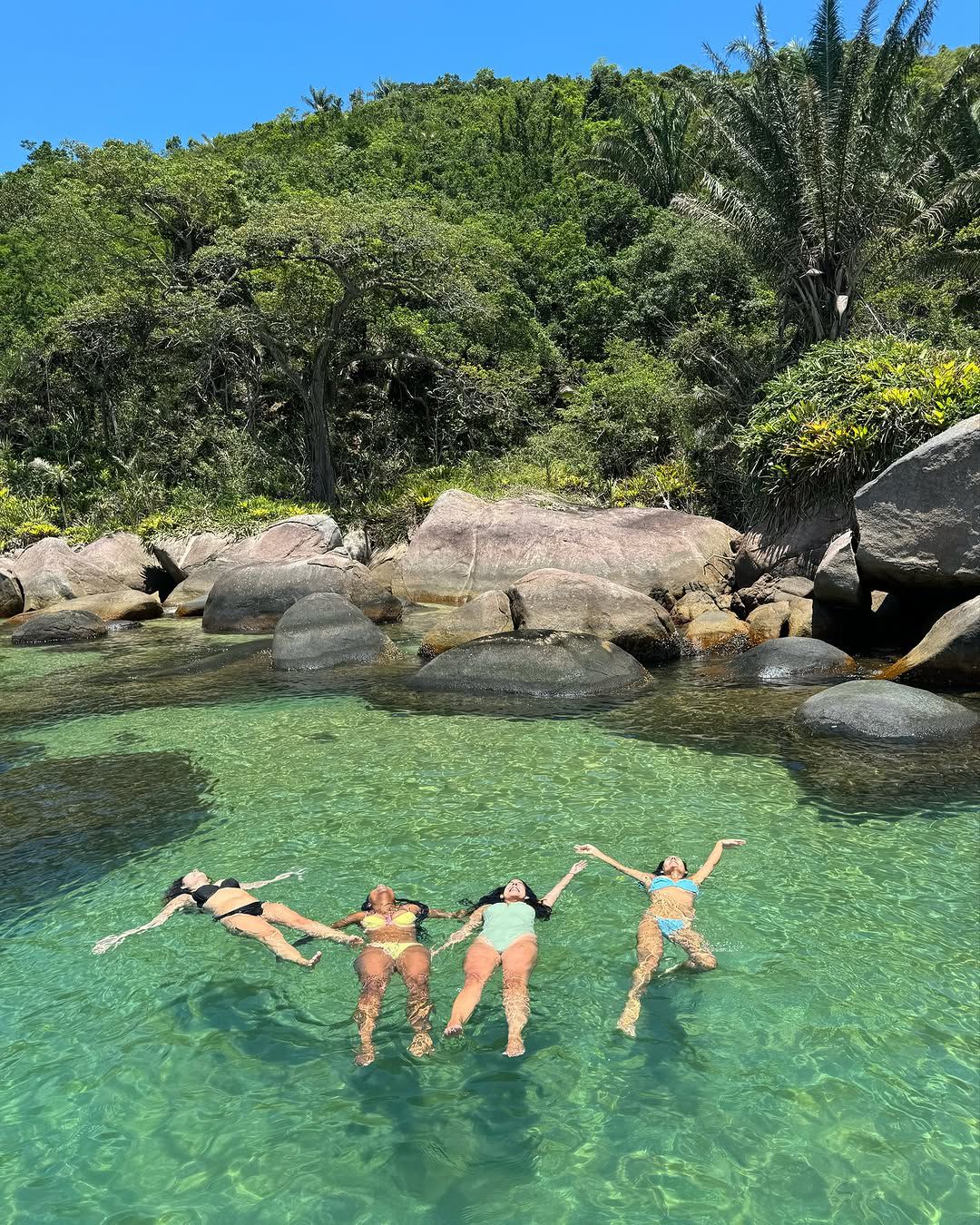 ESCUNA NOVA 10:00 Horas - Ilha dos Cocos ROTEIRO COMPLETO