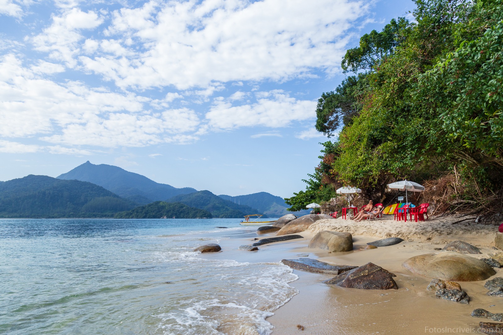  ILHA DO PELADO & PRAIA DE SÃO GONÇALO – TRANSFER PARATY   VAN e LANCHA
