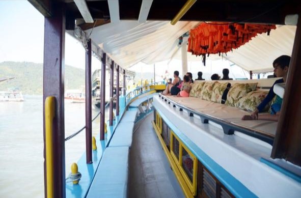 ESCUNA - SpongeBob THEMATICO - 11:00 Horas - Ilha dos Cocos