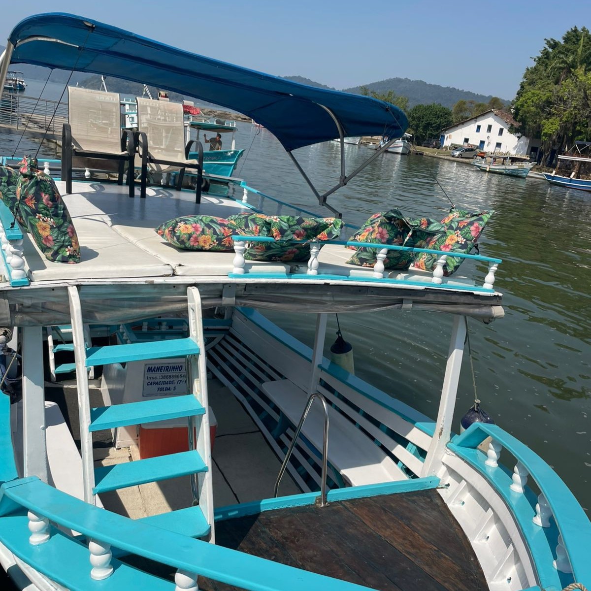 BARCO PRIVATIVO PARATY ( 2 pessoas ) Roteiro tradicional