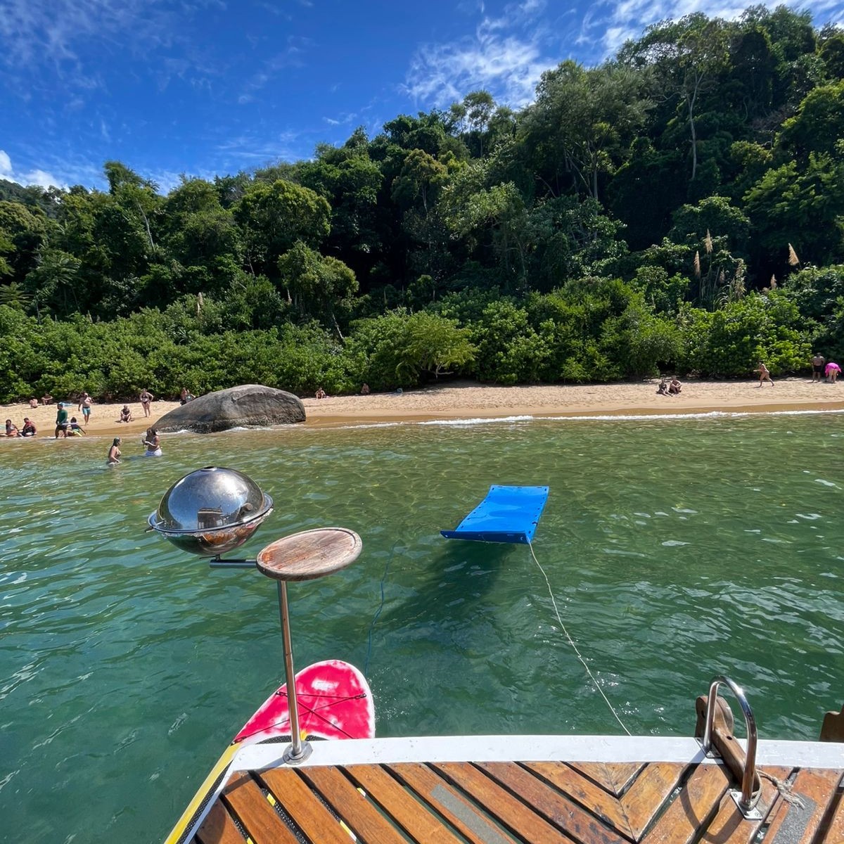BARCO PRIVATIVO PARATY (10 Pessoas) Roteiro Tradicional