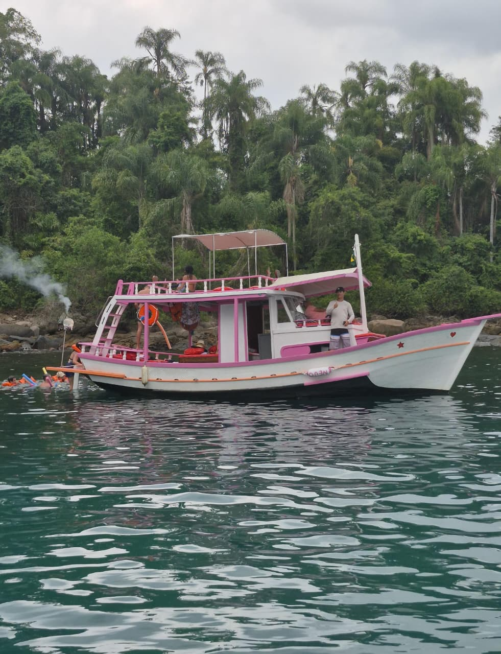 BARCO PRIVATIVO PARATY 10 Pessoas