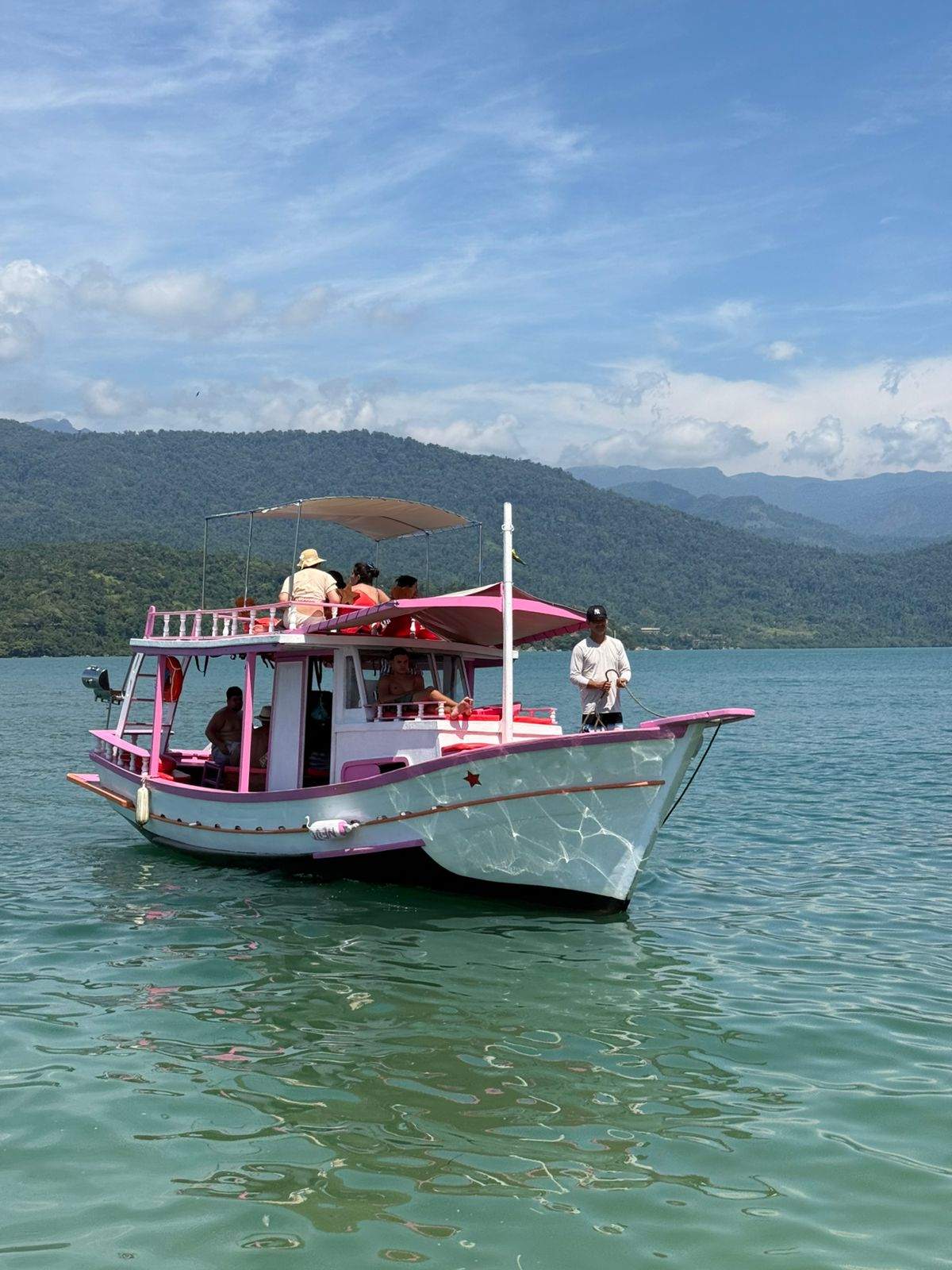 BARCO PRIVATIVO PARATY 10 Pessoas