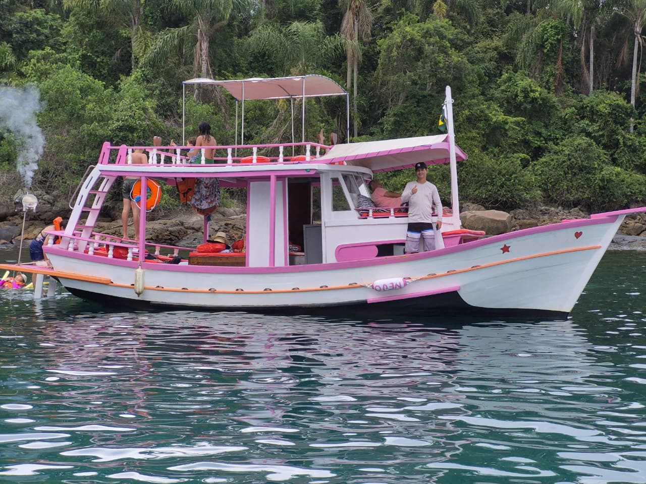 BARCO PRIVATIVO PARATY 10 Pessoas