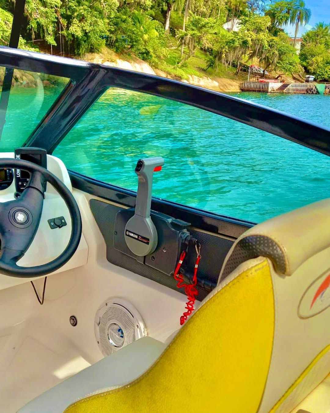 LANCHA PRIVATIVA (2 pessoas)