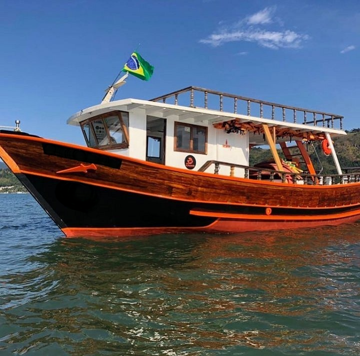 BARCO PRIVATIVO COMPARTILHADO