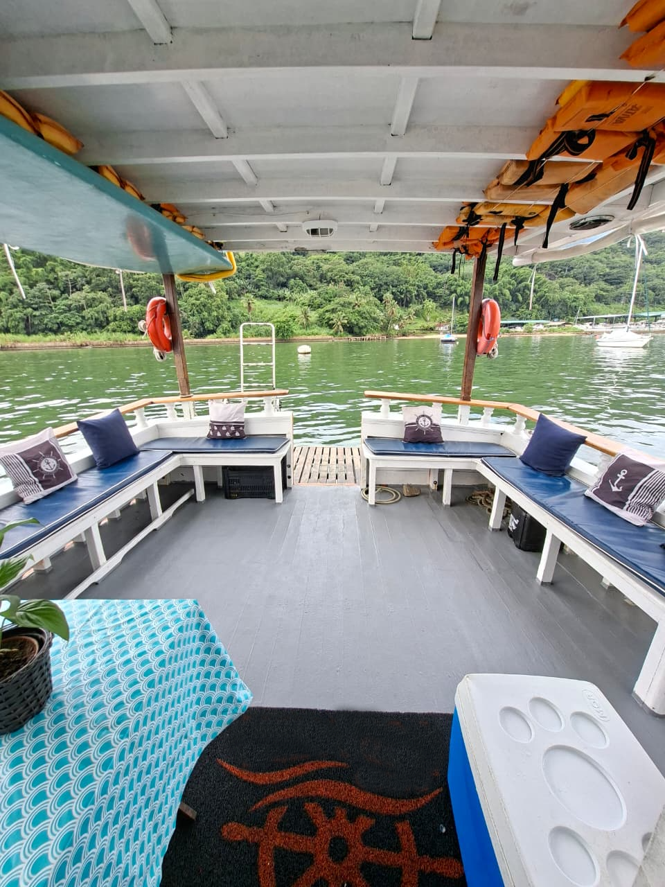 BARCO PRIVATIVO PARATY - Stand Up Incluso