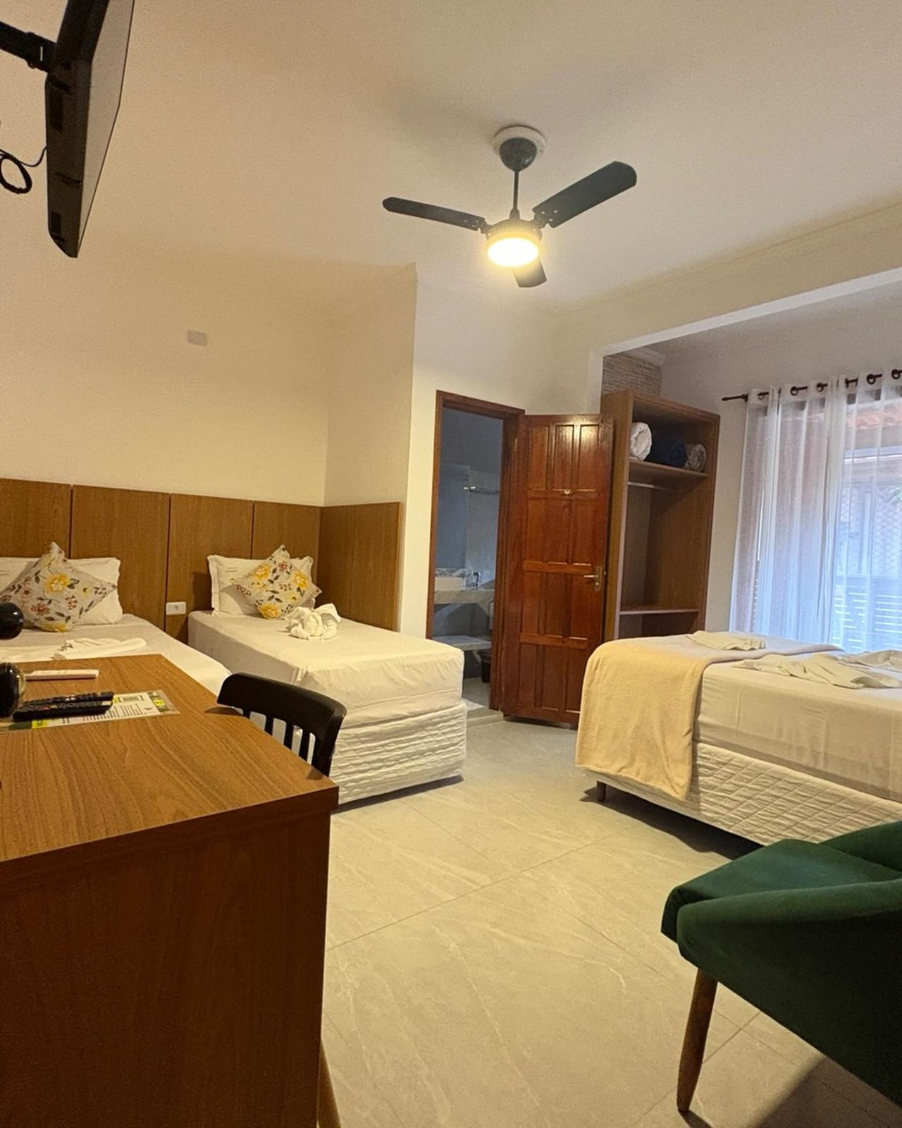 POUSADA PÉ NA AREIA – PARATY