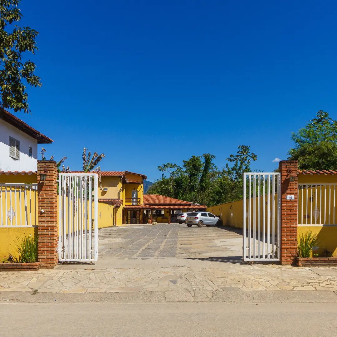 POUSADA PÉ NA AREIA – PARATY