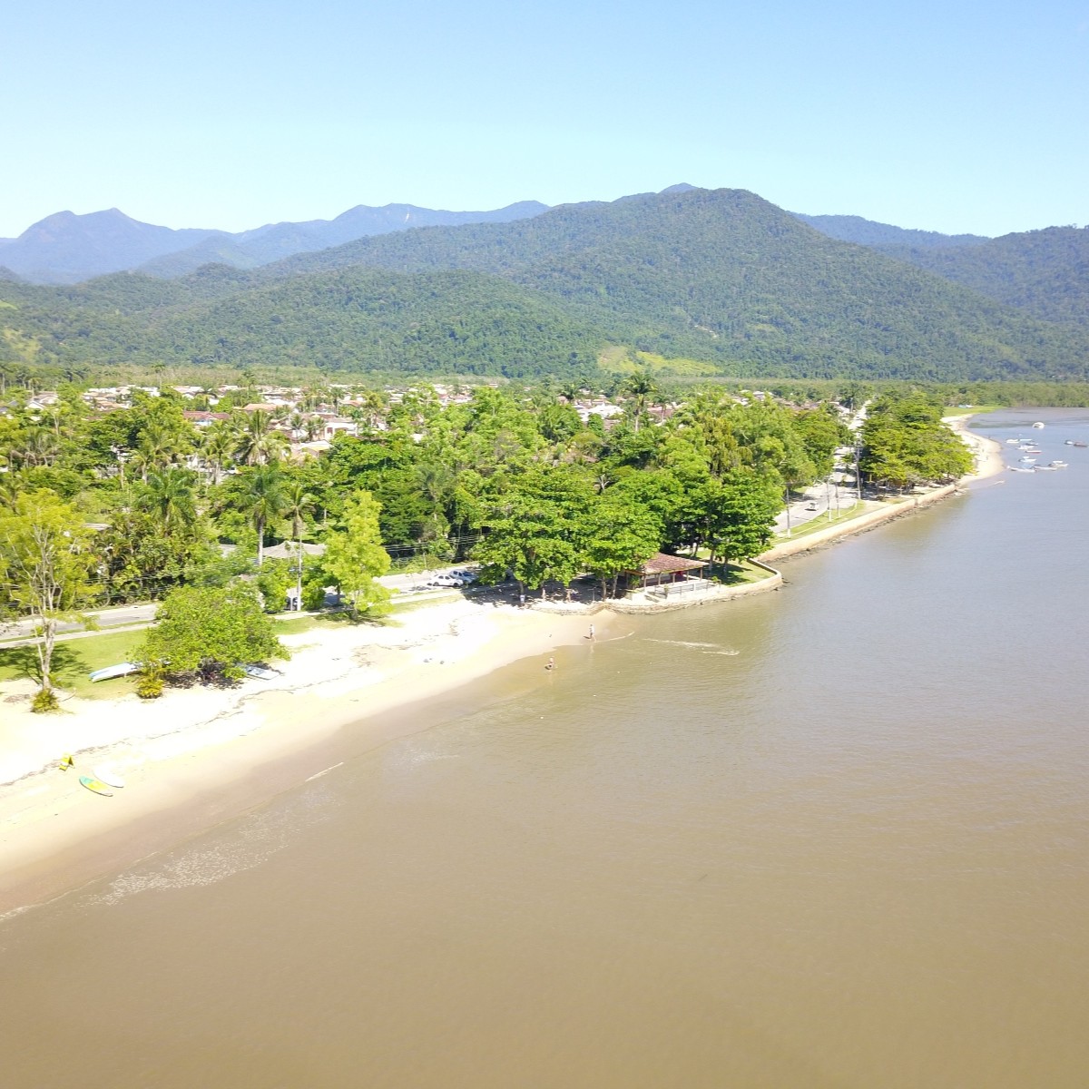 POUSADA PÉ NA AREIA – JABAQUARA PARATY