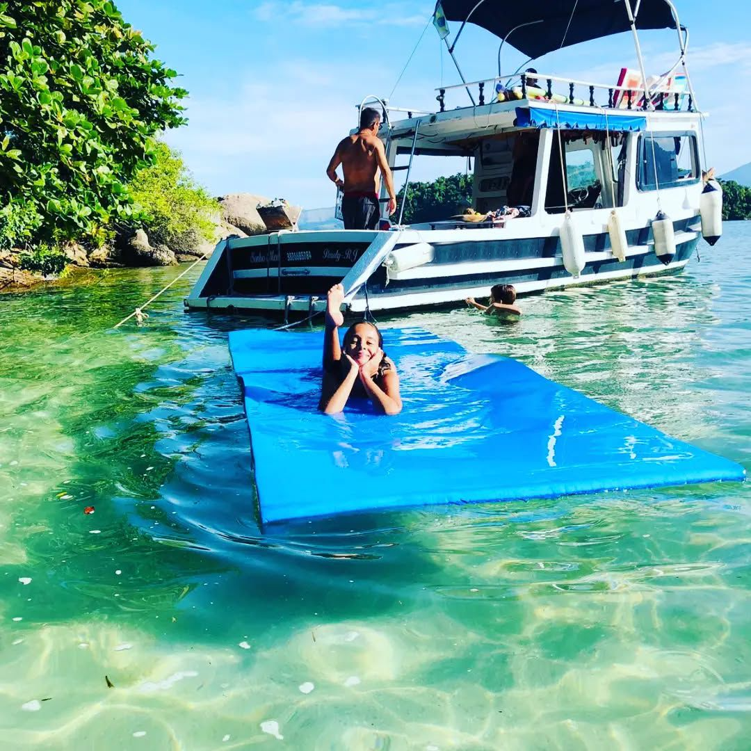 BARCO PRIVATIVO PARATY (6 pessoas)
